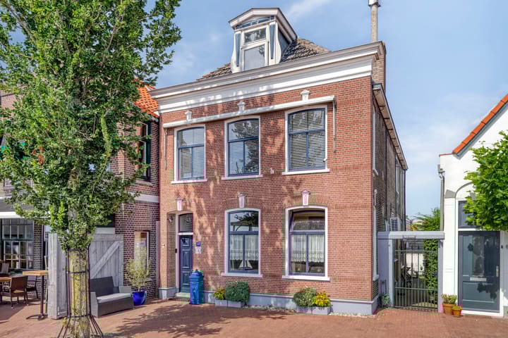 Voorstraat 112 in Lekkerkerk Foto