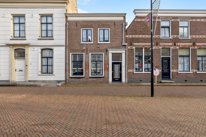 Voorstraat 92 en Vianen foto