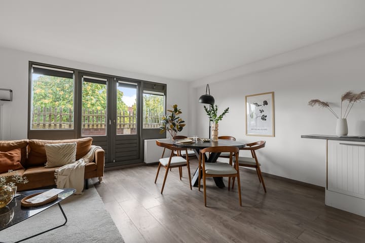 Voorthuizenstraat 48 en Amsterdam foto