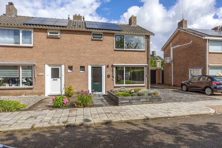 Vormer 5 in Delfzijl Foto