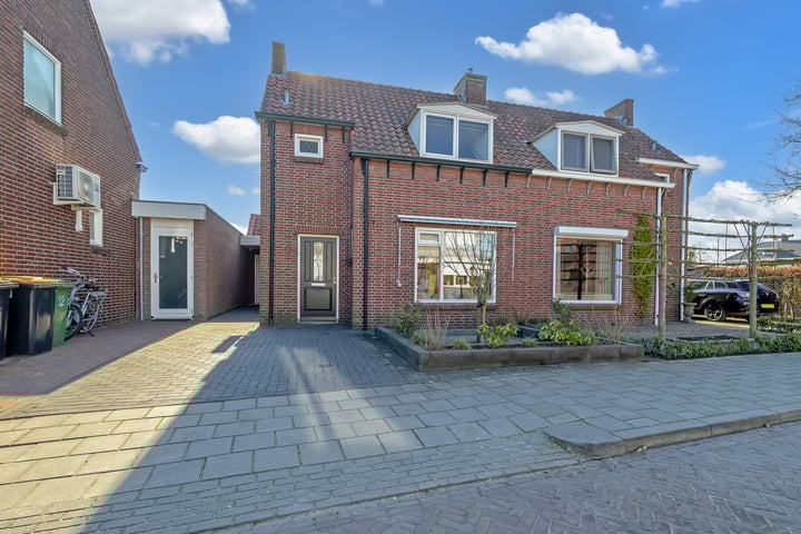 Vossenbeldsstraat 12 in Wierden foto