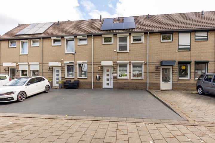 Vrankerkerklaan 24 en Heerlen foto