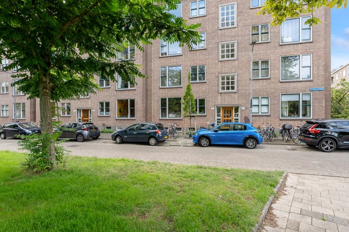 Vredenoordlaan 66B in Rotterdam Foto