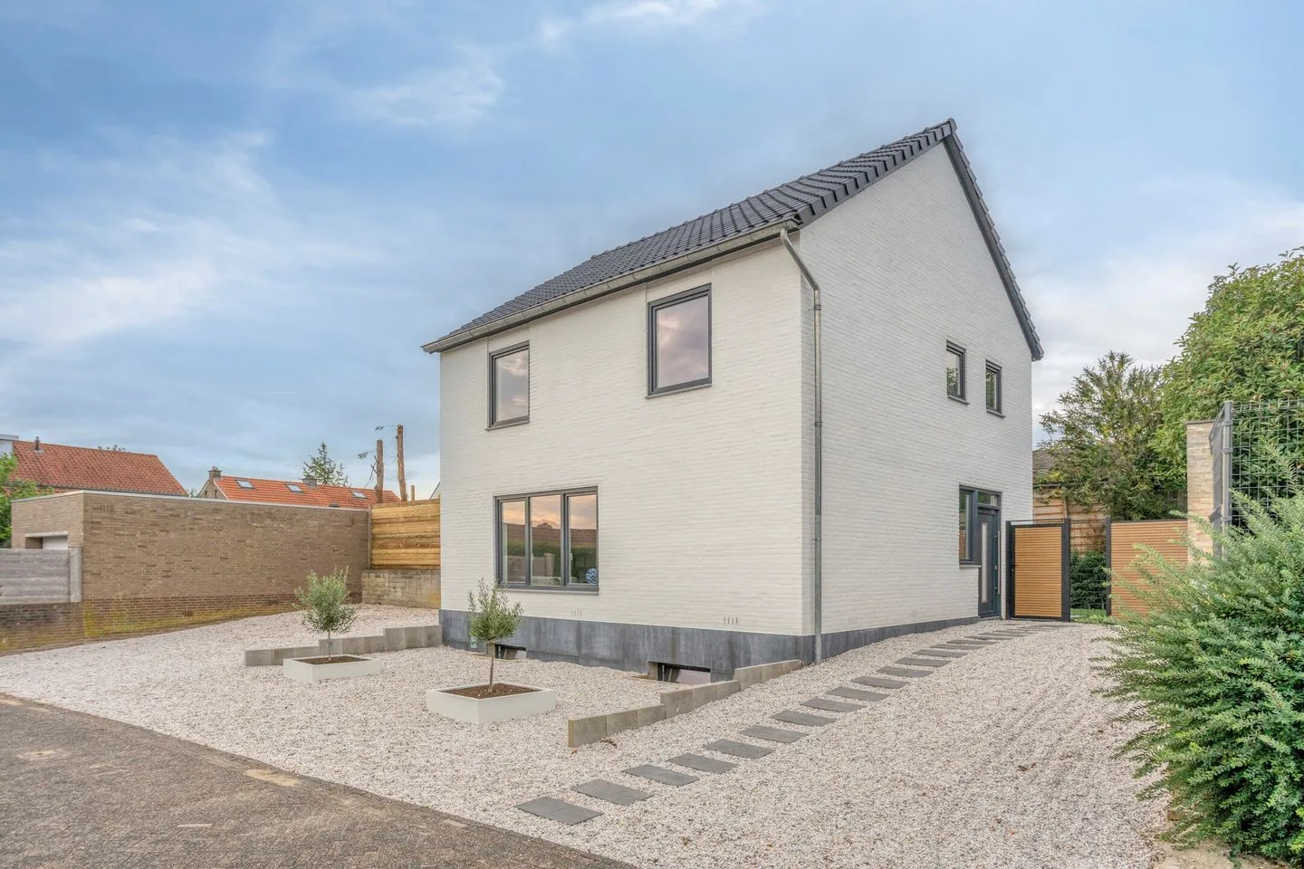 Vredeslaan 3 in Limbricht