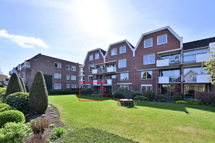 Photo of property Vreedenburgh 1, Laren