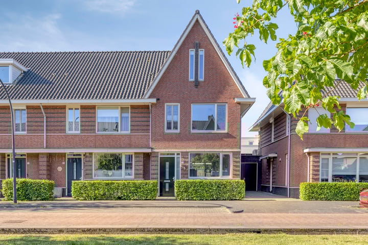 Vriezenveenstraat 28 in Tilburg Foto