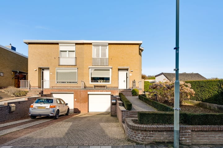 Vroenhof 78 en Valkenburg foto