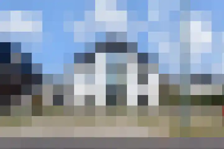 Vroonhoevelaan 43 in Den Haag