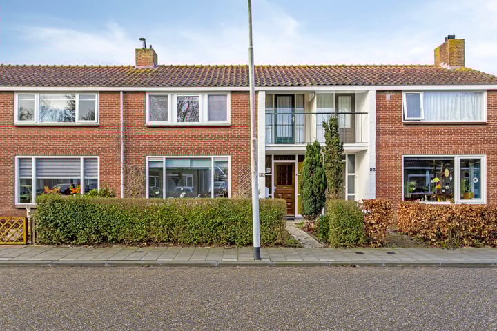 Photo of property Vroonstraat 21, Kerkwerve