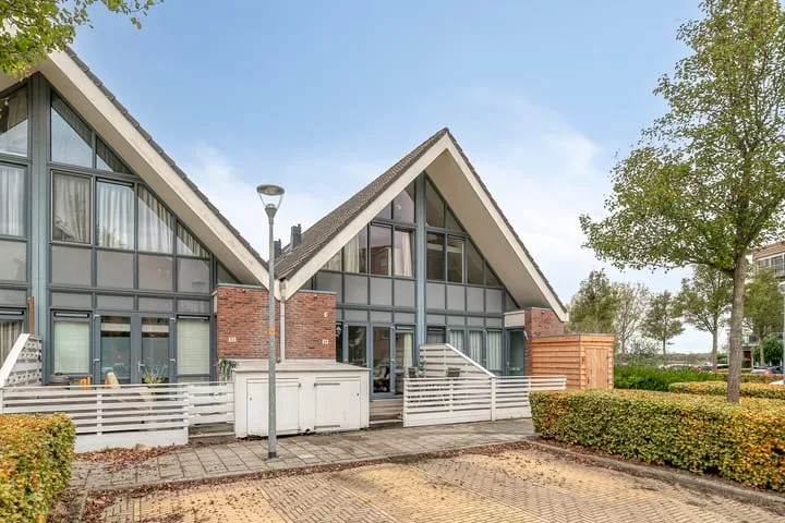 Vuurdoornstraat 34 en Lisserbroek