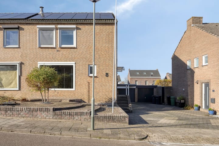 Vuursteenstraat 8 in Gronsveld photo