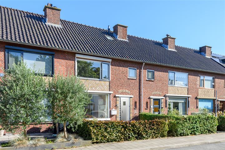 W.B. van der Veldenstraat 21 in Alblasserdam Foto