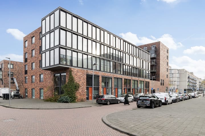 W.G. Witteveenplein 113 in Rotterdam Foto