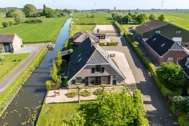 Waalseweg 90 in Tull en 't Waal foto