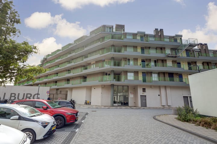 Wadden 55 in Zwijndrecht photo