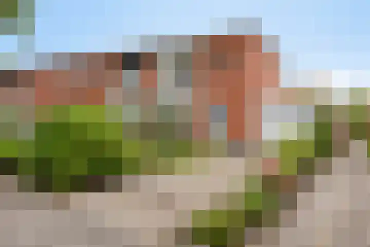 Waezenburglaan 11 Leek