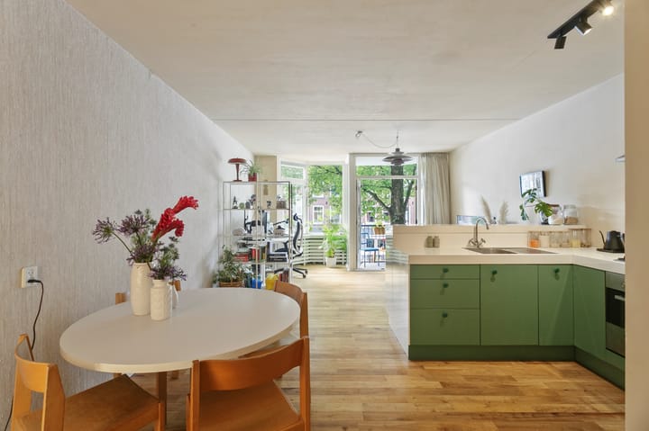 Wagenaarstraat 309 in Amsterdam photo