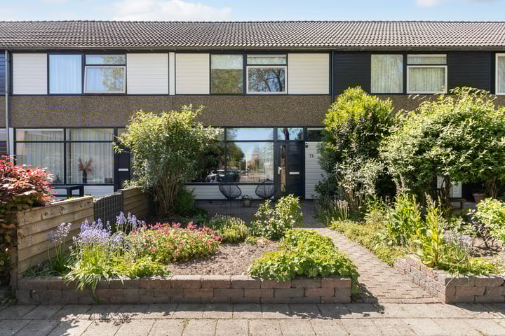 Waling Dykstrastrjitte 71 in Gytsjerk Foto