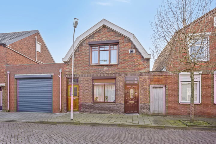 Walstraat 5 in Sas van Gent Foto