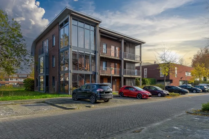 Walvisplein 103 in Almere