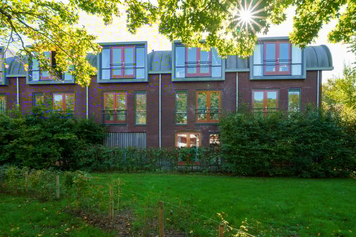 Walvisplein 94B en Almere foto