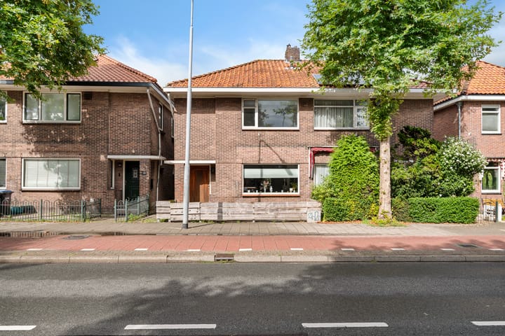 Wandelweg 105 in Wormerveer foto