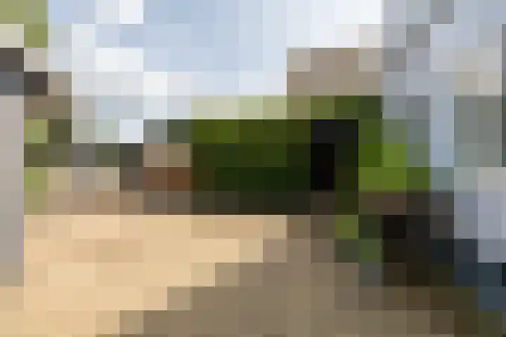 Warder 129 Warder thumbnail 37