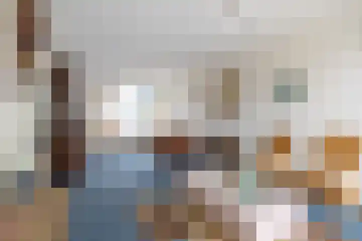 Warder 169 Warder thumbnail 11