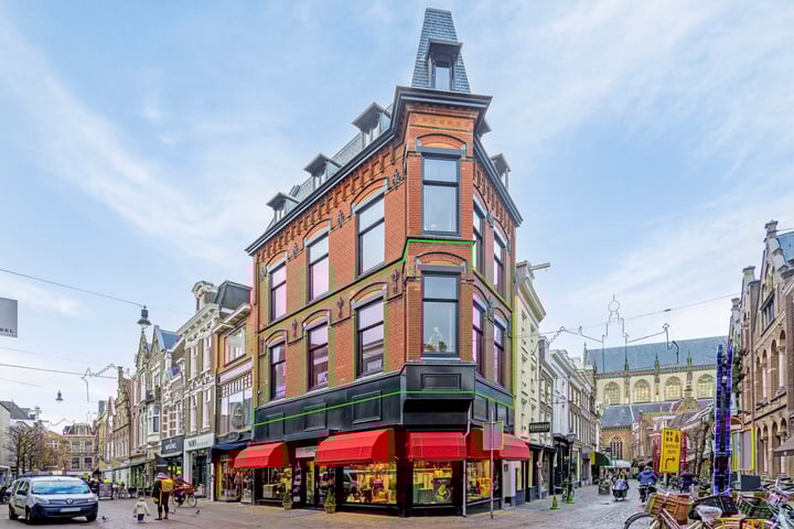 Warmoesstraat 30A in Haarlem foto