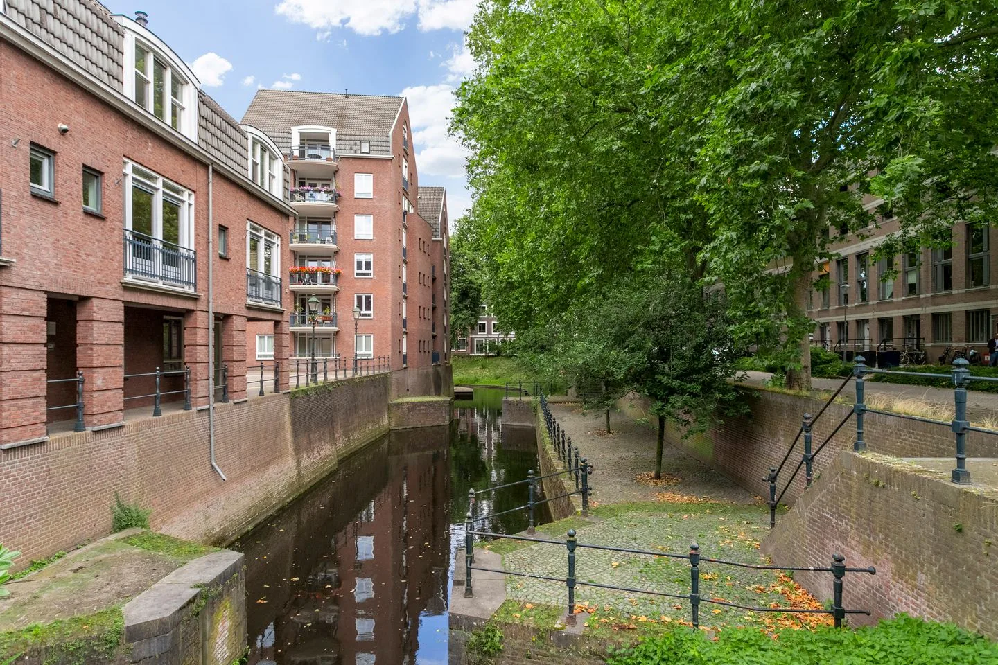 Water en Vuurplein 9 's-Hertogenbosch thumbnail 43