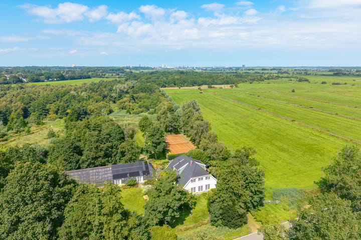 Waterhuizerweg 82 in Haren Gn Foto