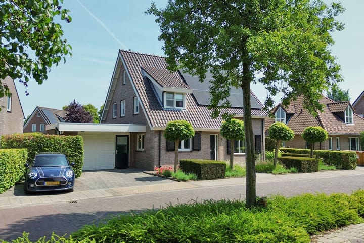 Photo of property Watersnipstraat 6, Lichtenvoorde