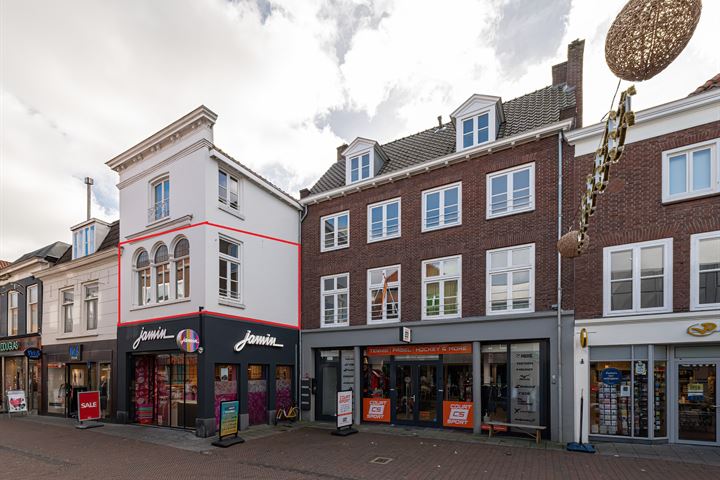 Waterstraat 71-11 en Tiel foto
