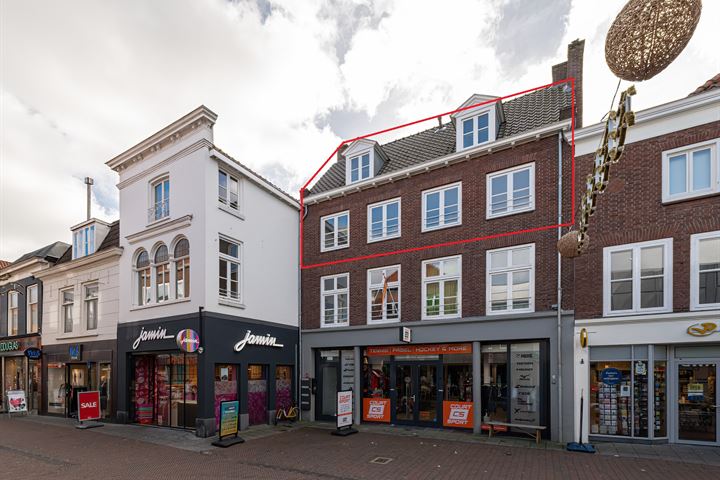 Waterstraat 71-22 en Tiel foto