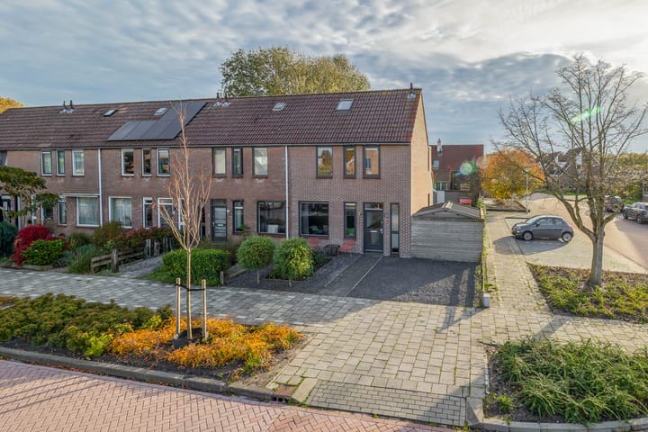 Weegschaal 2 in Lemmer foto