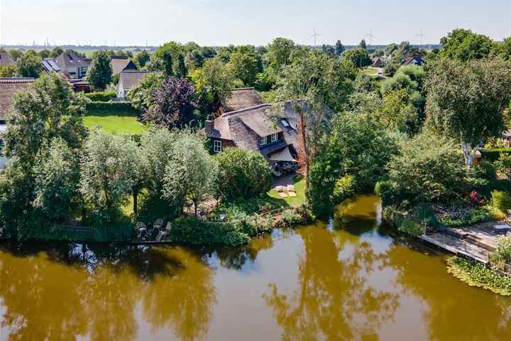 Photo of property Weelsedijk 26, Strijen