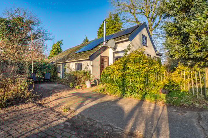 Photo of property Weenderstraat 75, Vlagtwedde