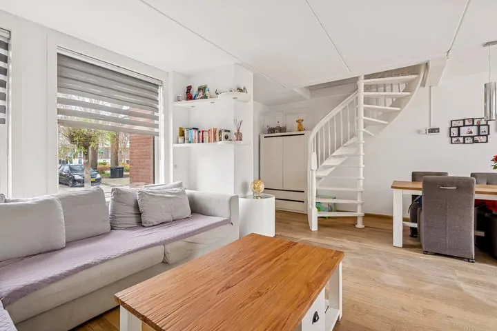 Weerdenburg 35 in Hoofddorp