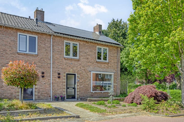 Weerinkstraat 7 dans Denekamp photo