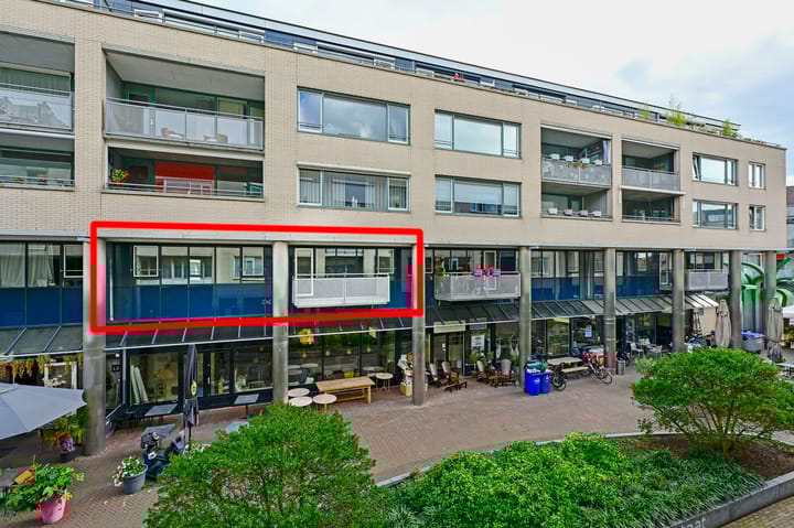 Weeshuislaan 151 dans Zeist photo