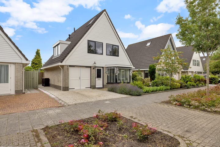 Photo of property Weidemolen 12, Nieuwe Niedorp