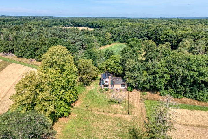 Wekeromseweg 2 en Arnhem foto