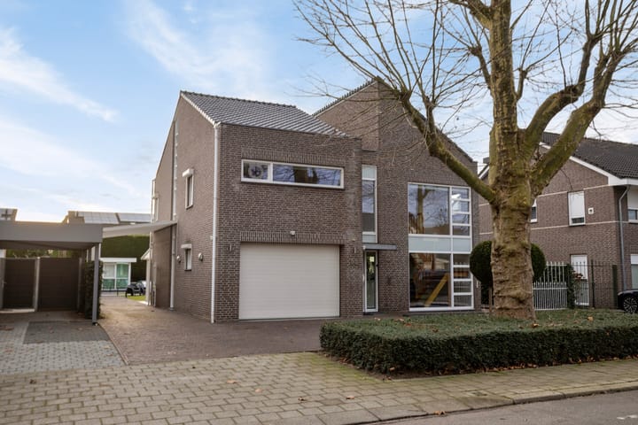 Wenckebachstraat 55 en Brunssum foto