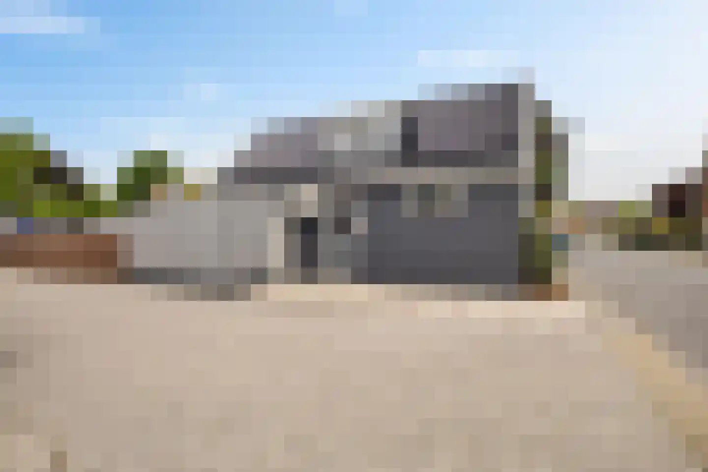 West 102 Avenhorn thumbnail 5