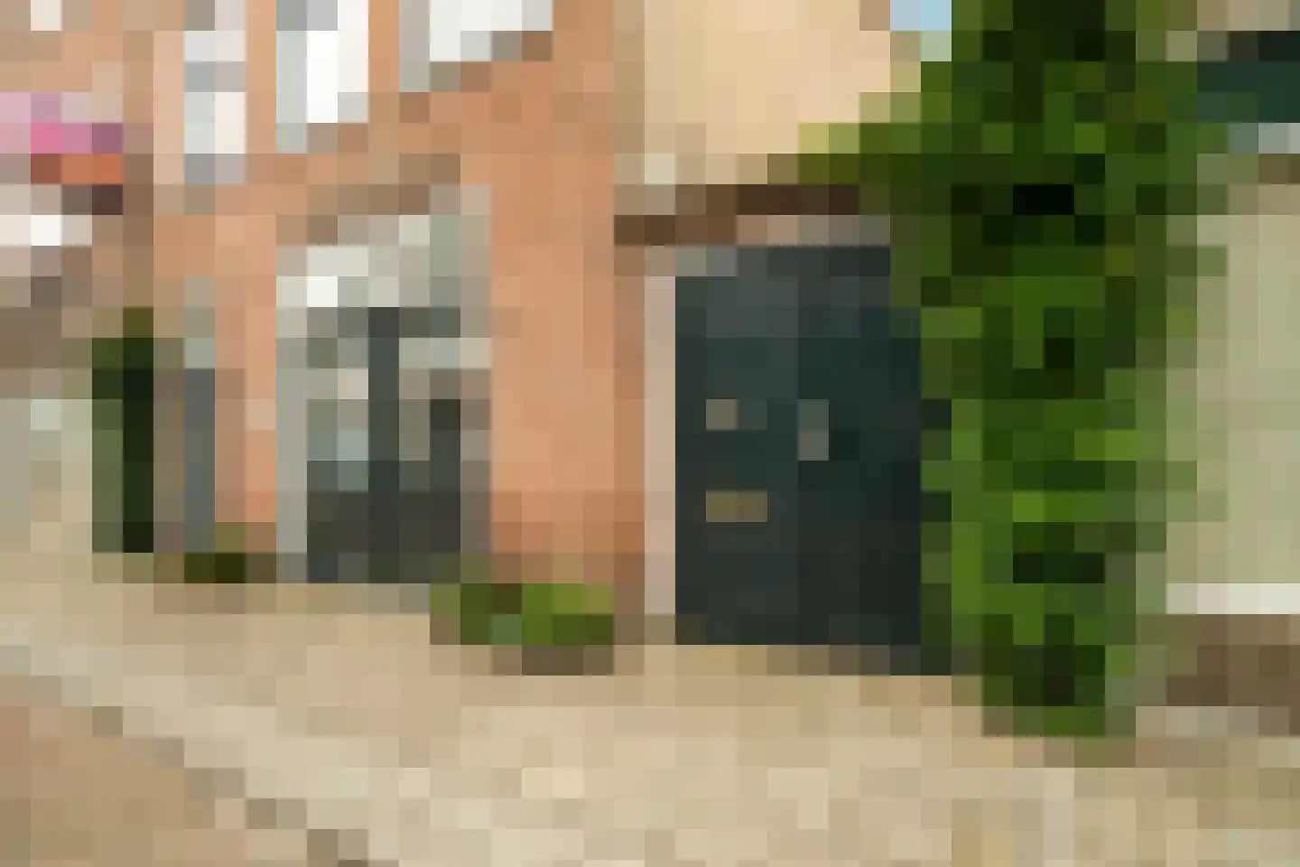 West 37 Hoorn