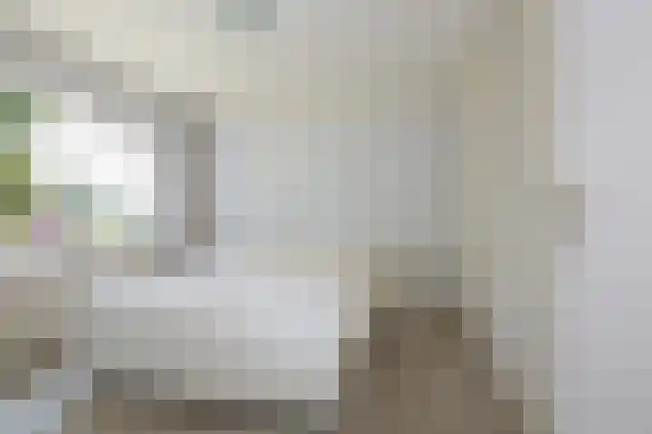 West 38 Avenhorn thumbnail 22