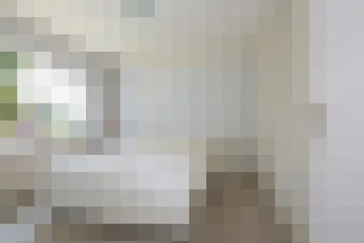 West 38 Avenhorn thumbnail 4