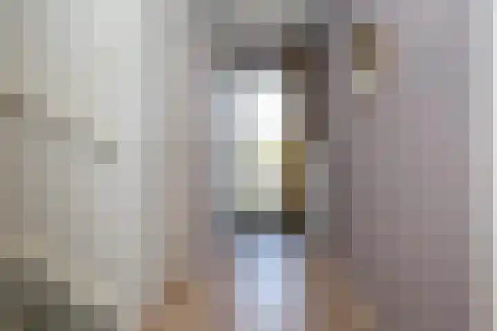 West 38 Avenhorn thumbnail 9