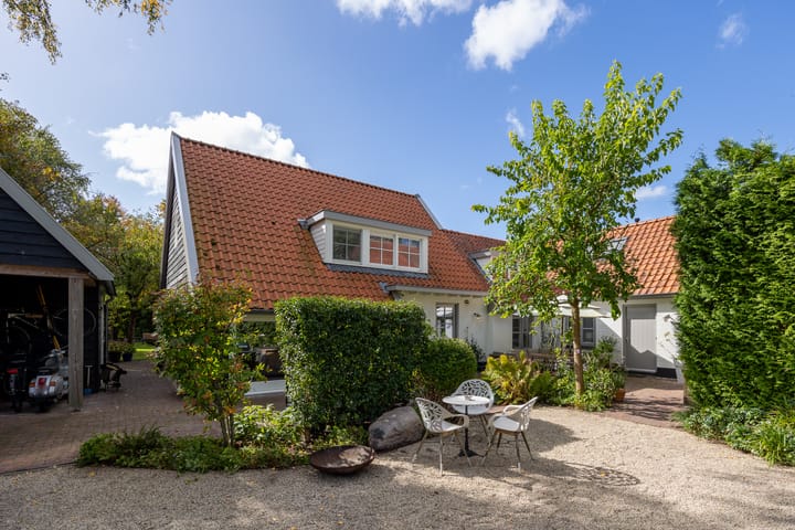 Westbroekse Binnenweg 50 in Tienhoven photo