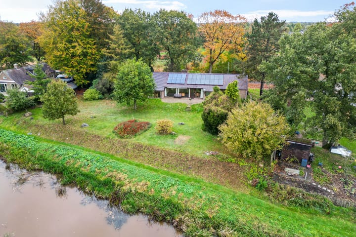 Photo of property Westdorperstraat 19, Borger